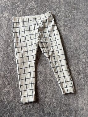 Grid-Print Leggings - Cream with Black lines. Tea size 12 m